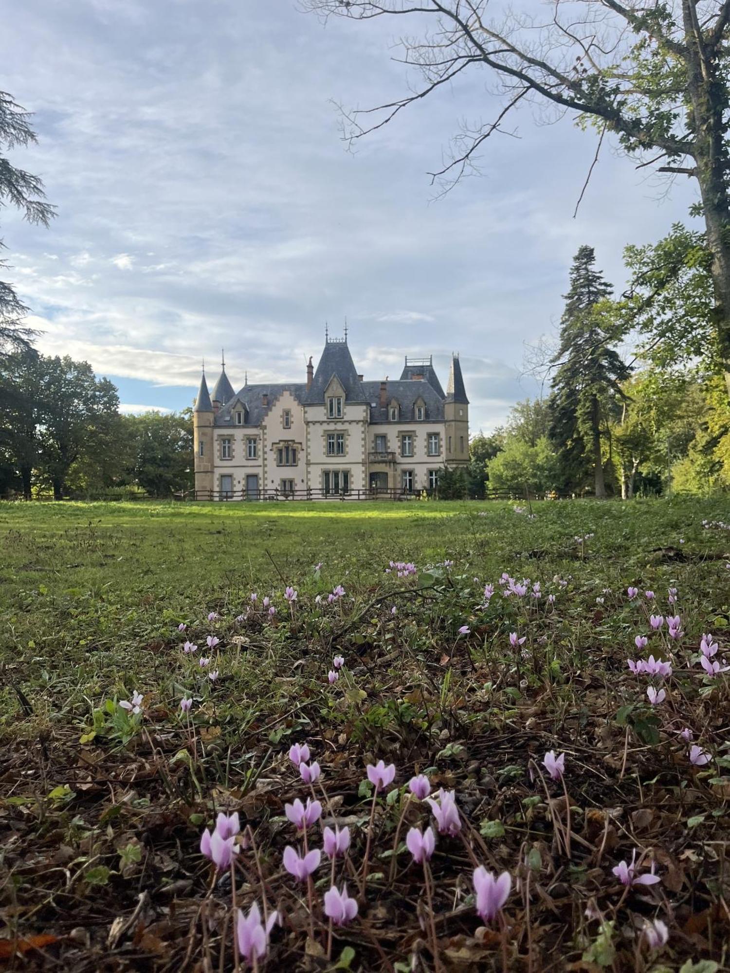 Chateau Tout Y Fault Loriges Eksteriør bilde